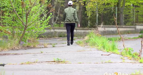 Got 2 Pee are excited to present you with a xxx picture gallery showcasing Chloe Lamour in piss lover porn