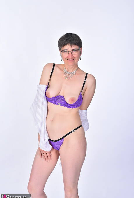 TAC Amateurs photo collection featuring Hot Milf xxx gallery 266428