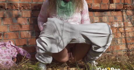 Got 2 Pee are excited to present you with xxx gallery showcasing Rita in golden shower fantasies